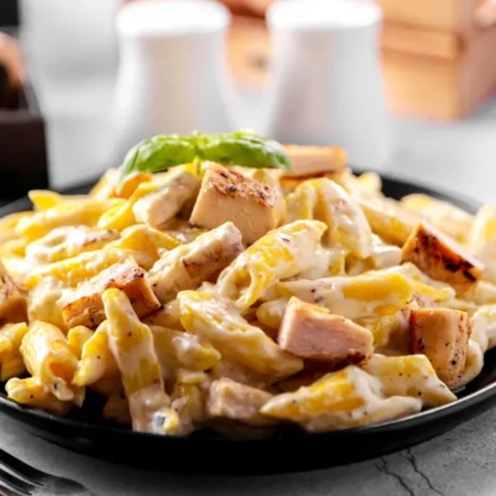 Chicken Makhani Pasta