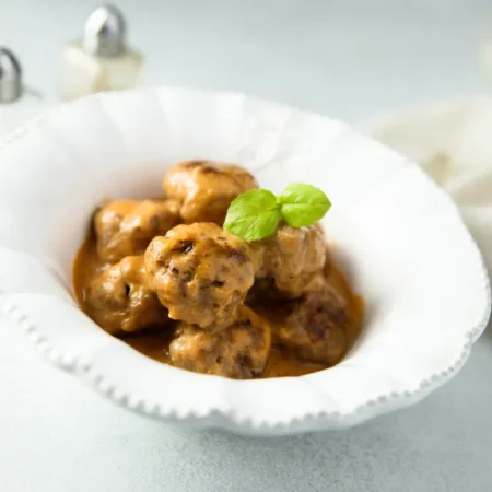 Chicken Meat Balls (with Creamy Marinara Sauce)