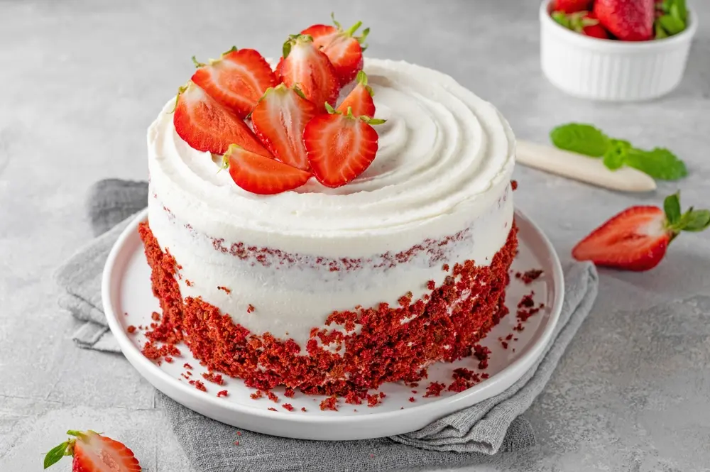 Naked Red Velvet Cake with Berries